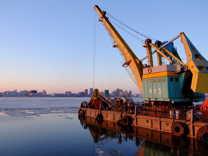 永久使用不收费的短信轰在线轰炸免费